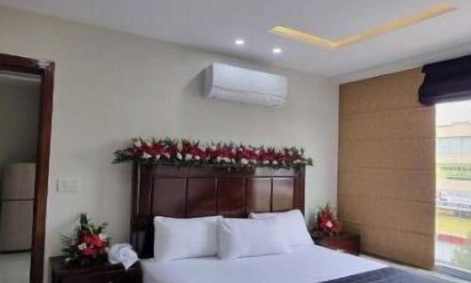 Bahria Town Apartment | MIDWAY HOTEL & RESIDENCY - 1BR Deluxe Apartment Unit C