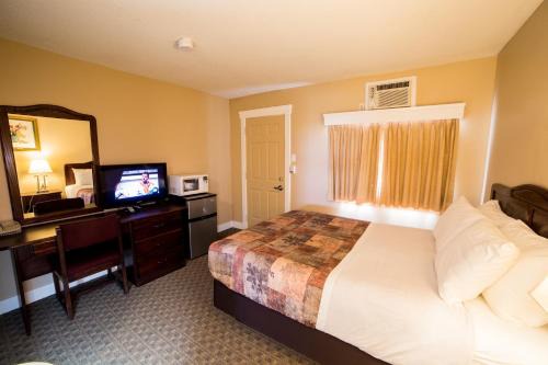 Brandon Hotel | Midway Motel