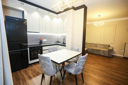 Tirana Apartment | Miku Apartment -Charming One Bedroom At Komuna e Parisit
