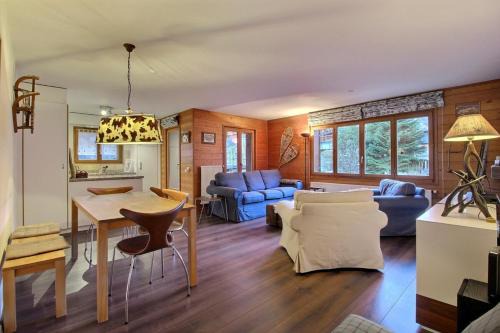 Champery Apartment | Mila 3 Close To Cable Car, Chimney