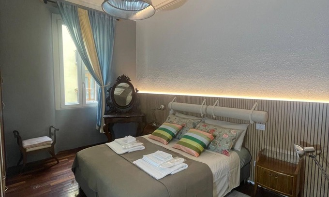 Casoretto Apartment | Milan Central Apartament