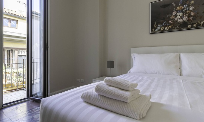 Porta Volta Apartment | Milan Historical Center: Romantic, quiet, with terrace