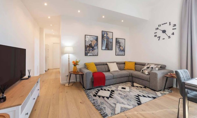 Ponte Seveso Condo | Milano Centrale Luxury Apartment - Milan City Center
