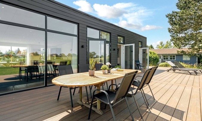 Bog By House | "Milena" - 1.5km from the sea by Interhome