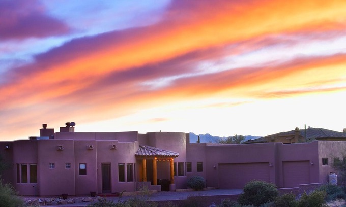 Rio Verde Foothills House | Miles of Trails.Million-Dollar Views ~ in N. Scottsdale/Rio Verde Foothills!