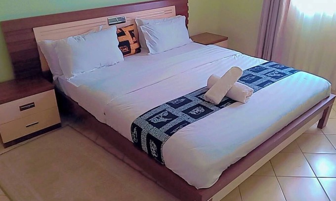 Hospital Apartment | Milimani Apartment F16 & J12