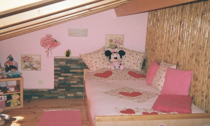 Praia de Santa Cruz Cottage | MILL HOUSE 1 - HOLIDAY HOUSE