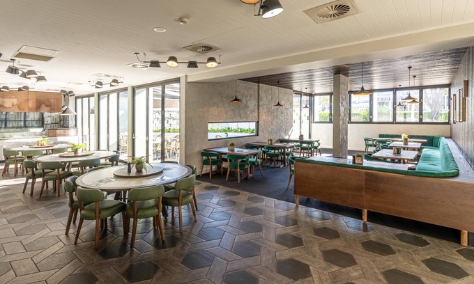 Milperra Hotel | Mill Hotel Milperra Panania
