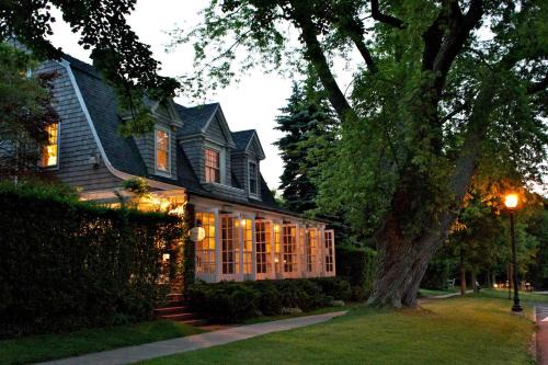 Village of East Hampton Bed & Breakfast | Mill House Inn