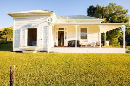 Pohokura Villa | Mill House