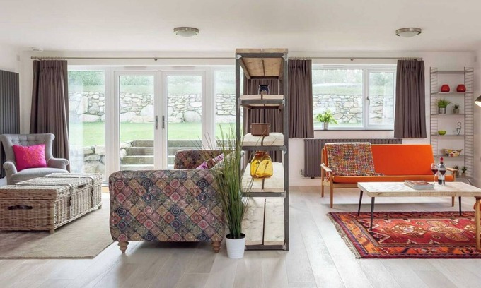 Sennen House | Mill House - SPACIOUS HOUSE OVERLOOKING GORGEOUS SENNEN COVE. DOG FRIENDLY.