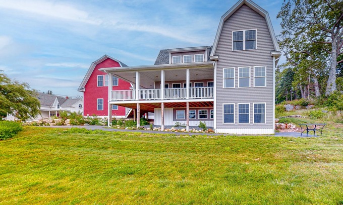 Bayville Apartment | Mill Pond Suite C | Studio in East Boothbay near the river with gym equipment