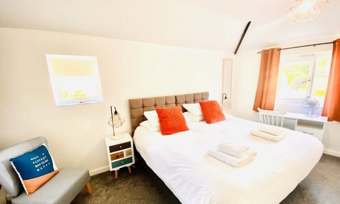 Northleach House | Mill View-an idyllic base to explore The Cotswolds