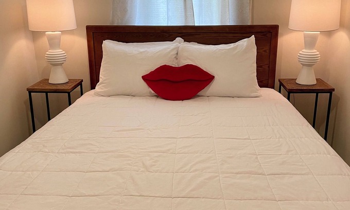 Erie Apartment | Millcreek Apt Close to the Lake