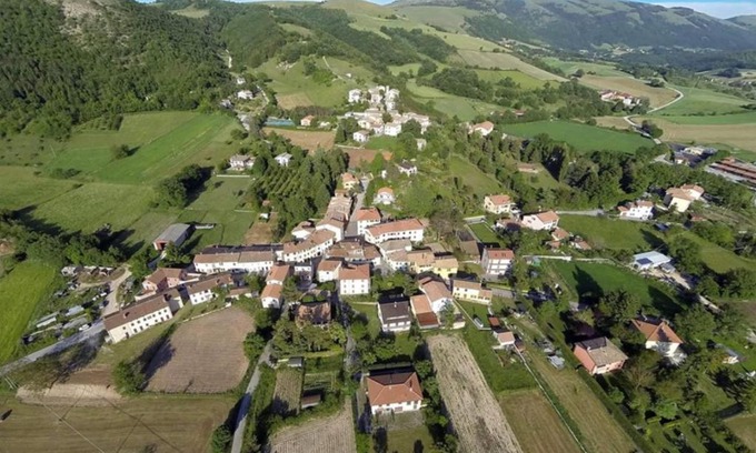 Serravalle di Chienti House | Mille papaveri rossi casa Ruggero