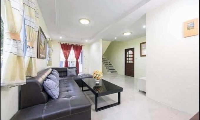 Tha Thaewawong Villa | Millenium villa