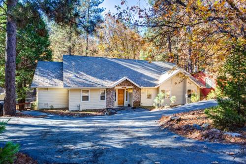 North Wawona House | Miller's Landing