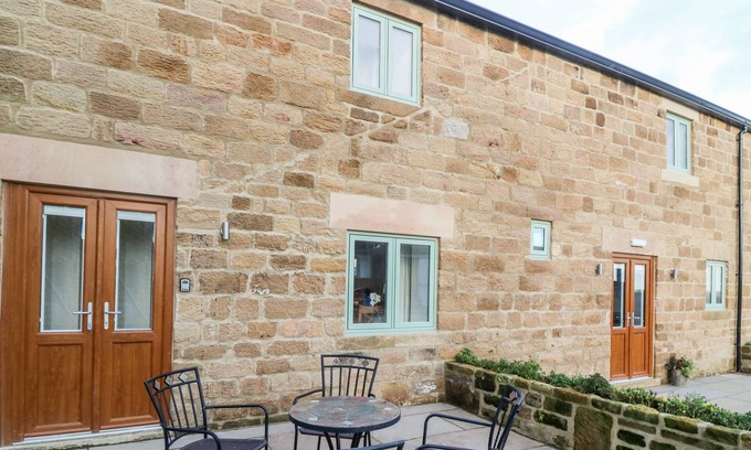 Harrogate Cottage | MILLER'S WHEEL, pet friendly, luxury holiday cottage in Spofforth