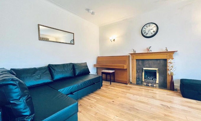 Glasgow House | Millerston House