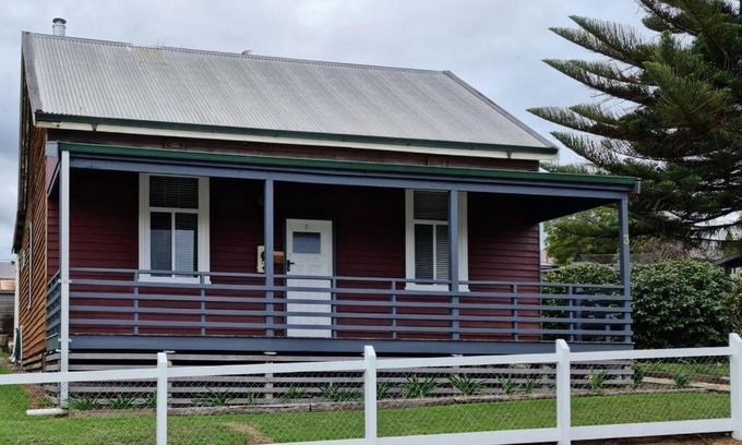Pemberton House | Millhouse on Pine
