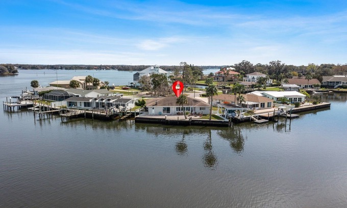 Crystal Shores House | Million Dollar view on the Main River! No Canal.