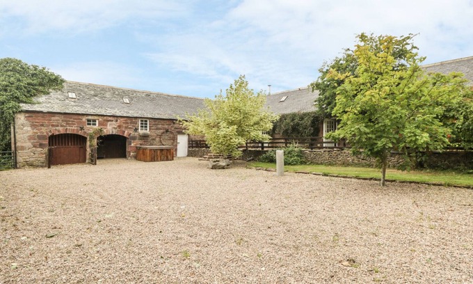 Turriff House | MILLTOWN HOUSE, pet friendly, character holiday cottage in Turriff