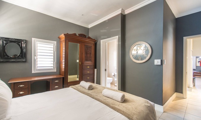 Kalk Bay Apartment | Millwood apartment @ Dalebrook Tidal pool