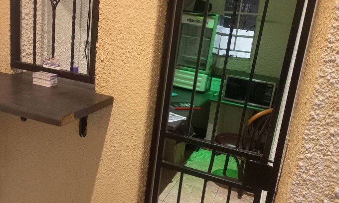 Greater Johannesburg Metropolitan Area House | MILLY GUEST HOUSE JHB