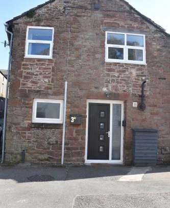 Egremont Apartment | Milo's place is a home from home