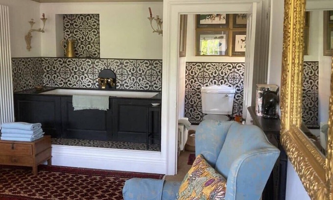 Cornwall House | Milverton Georgian Gem with Boho Vibe .