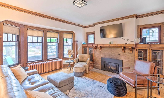 Upper East Side House | Milwaukee Eastside Escape - Walk to Lake Michigan