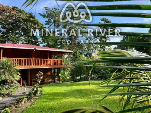 Guayabo Hotel | Mineral River Eco Village