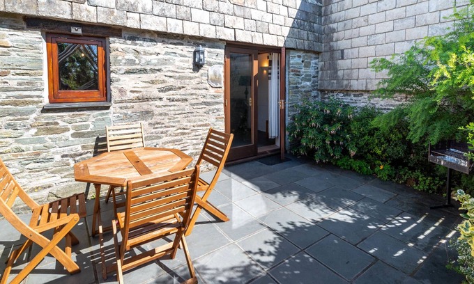 Fivelanes House | Miners Cottage by Interhome