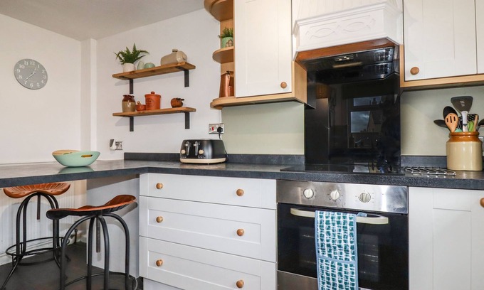 Boscundle Cottage | Miners Cottage