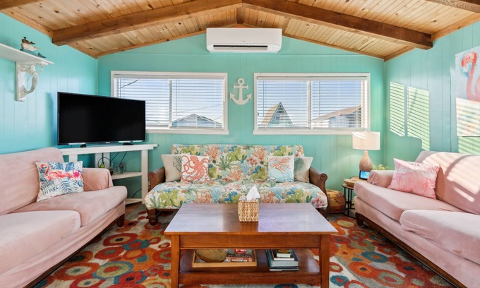 San Luis Beach House | Mingo Manor (2-Bedroom Home) - Pets Allowed by RedAwning