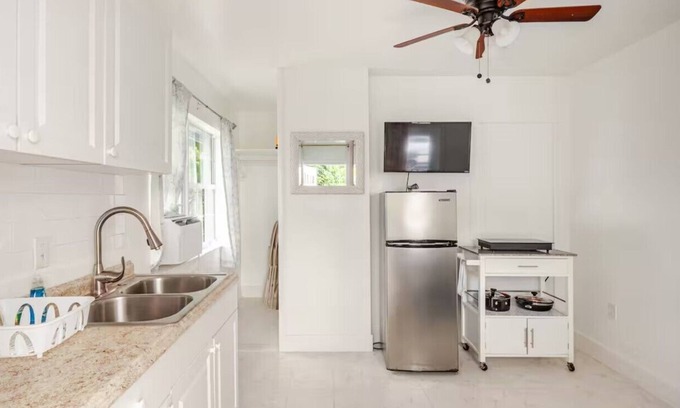 Florida Ridge Apartment | mini apartment getaway