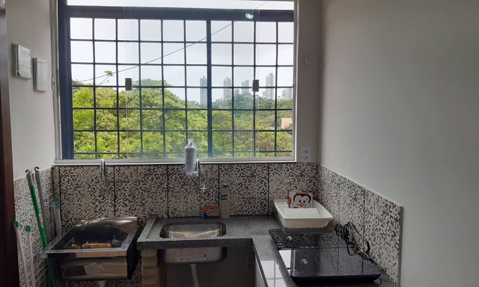 Ondina Apartment | Mini Quarto e Sala Aconchegante em Ondina/garibaldi, Próximo a Ufba