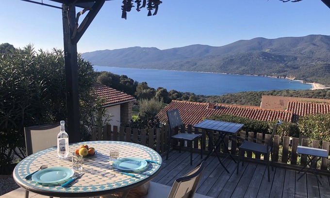 Serra-di-Ferro Villa | Mini-villa, magnificent sea view - heated pool - residence in Serra Di Ferro