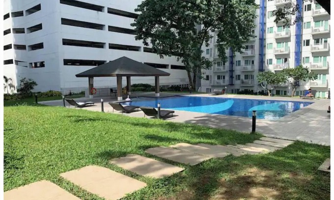 Bagong Pag-asa Condo | Minimalist Homey stay 1BR w/WIFI @ SM NORTH