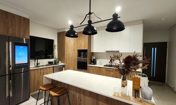Berrimah House | Minimalistic Modern House- in a new and Safe Estate in NT