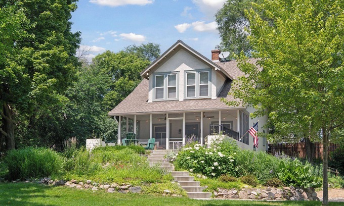 Minnetonka House | Minnetonka Farmhouse