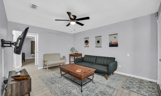McAllen House | Mins From Mcallen House, Great Neighborhood! Great House!