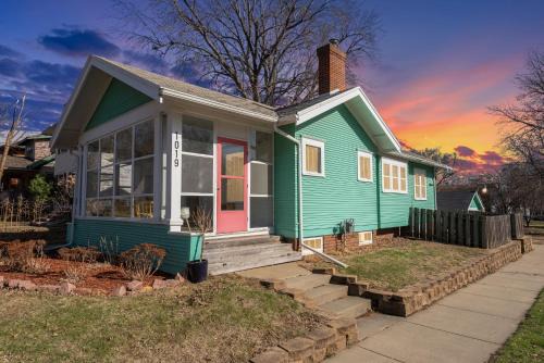 Sioux Falls House | Mint House At Japanese Gardens