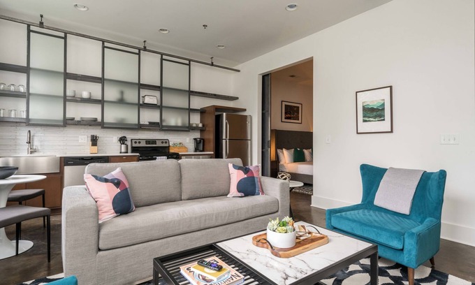 Downtown Nashville Apartment | Mint House at The Reserve - Nashville
