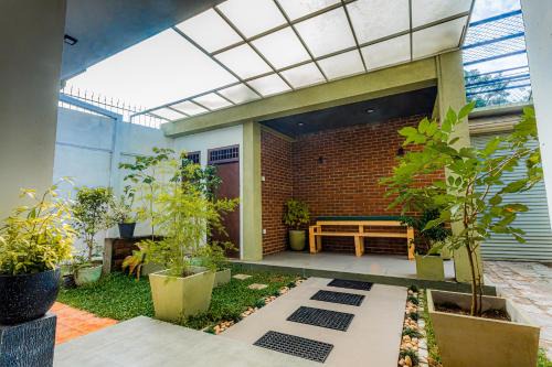 Thalawatugoda Cabin | Minthara Holiday Home & Restaurant