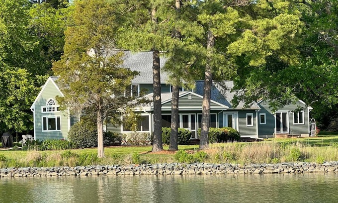 St. Michaels House | Minutes from both historic St Michaels & Easton