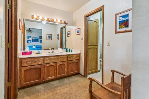 Montgomery Estates House | Minutes From Heavenly Valley Lake Tahoe Beaches