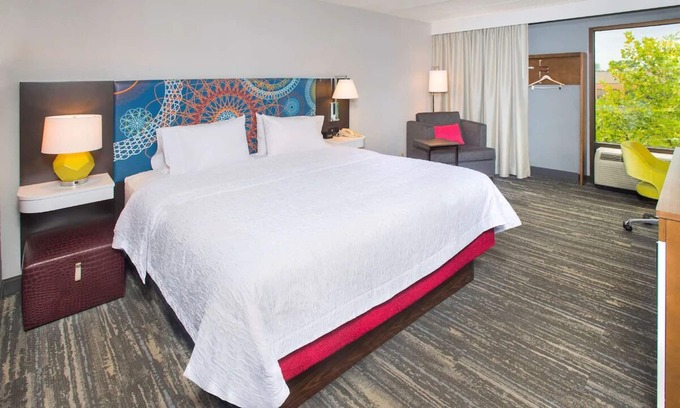Parole Hotel | Minutes from History: Room w/Free Breakfast Near Downtown Annapolis