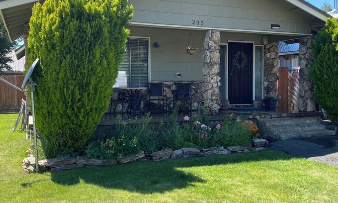 Westwood House | Minutes from Lake Almanor, 2 bed/2bath