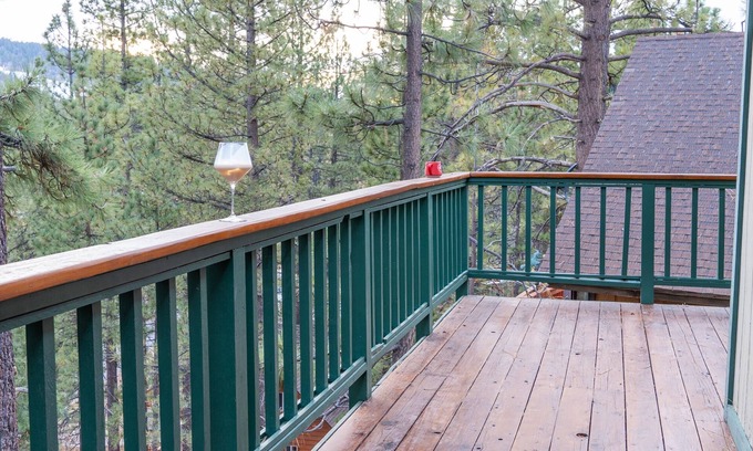 Fox Farm House | Minutes from slopes, amazing views: Your perfect mountain getaway! Pet Friendly!